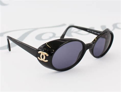 oversized vintage chanel sunglasses|chanel sunglasses with on side.